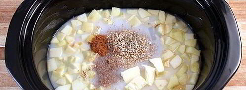 ночная овсяная каша с яблоками и орехами в мультиварке. Шаг 3