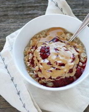 Овсяная каша на завтрак