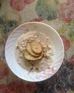 Овсяная каша с грушей и корицей