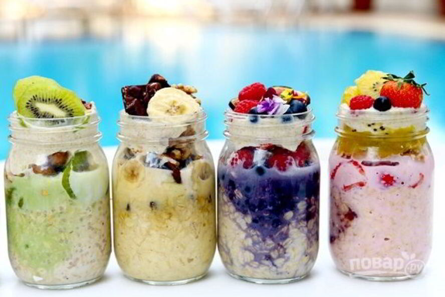 Рецепт овсянки в банке с отрубями и фруктами