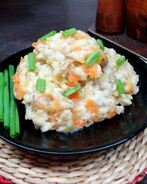 Перловая каша с тушенкой в мультиварке