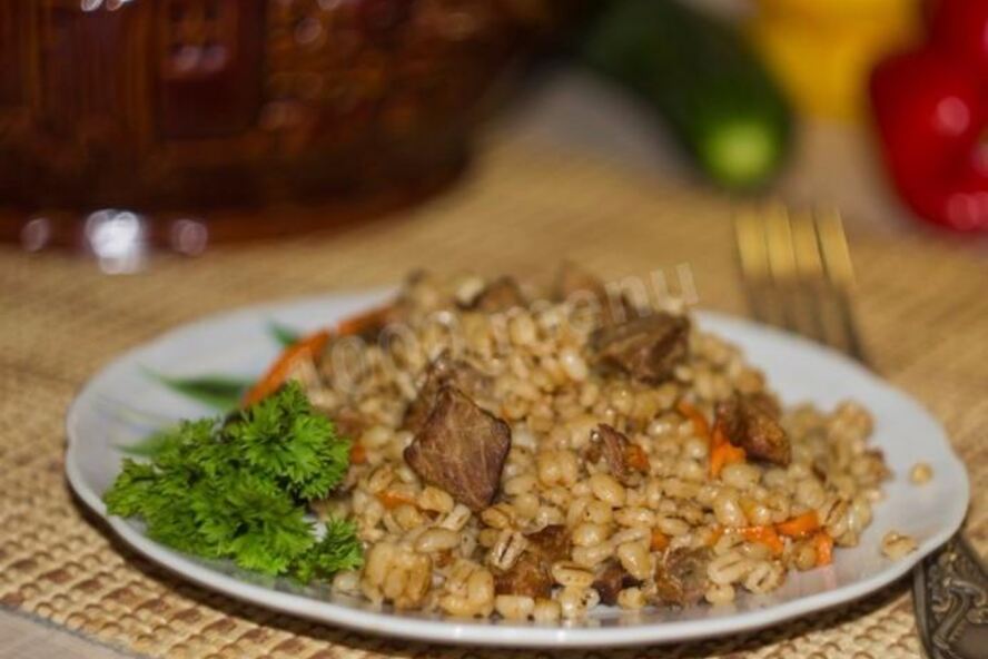 Рецепт перловки в духовке в горшочке с мясом говядины