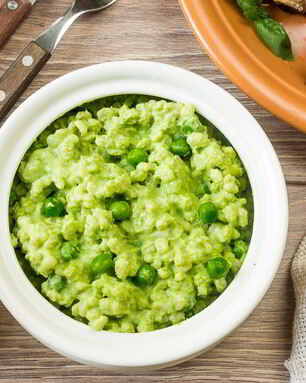 Сливочная перловая каша с горошком