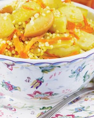 Пшенная каша с морковью и яблоками