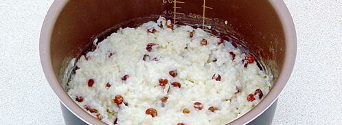 рисовая каша на молоке с изюмом. Шаг 6