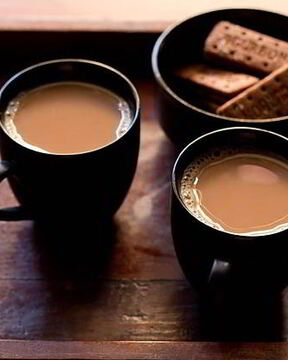 Чай с молоком и имбирем