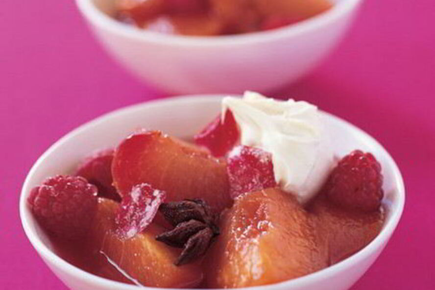 Рецепт фруктового ассорти в коричном сиропе