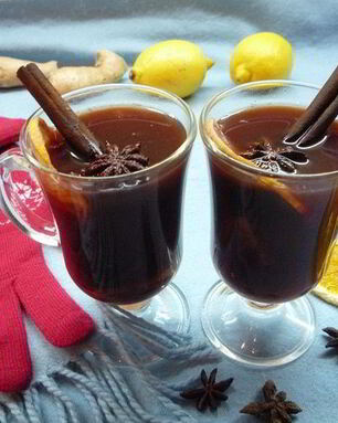 Безалкогольный глинтвейн с курагой и черносливом