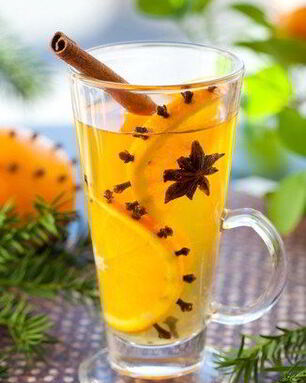 Глинтвейн из белого вина с цитрусовым ароматом