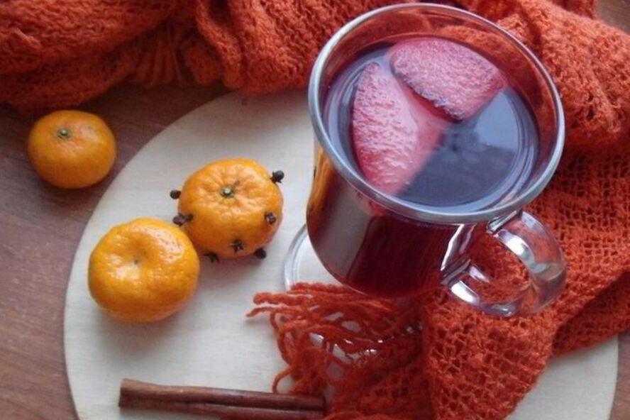 Рецепт глинтвейна с мандаринами на ягодном соке