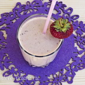 Клубничные коктейли