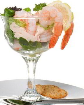 Коктейль из креветок со сливочным соусом с хреном