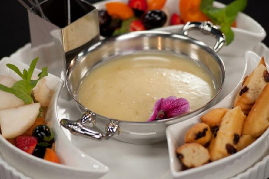 Рецепт фондю из шоколада с лаймом и джином