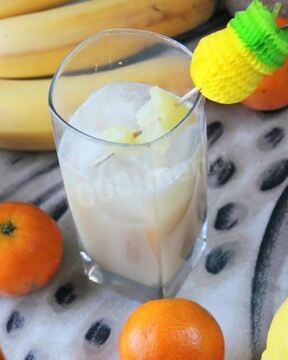 Коктейль пина колада с ананасовым соком