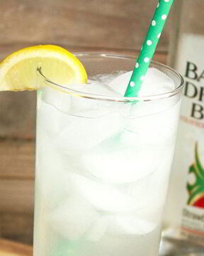 Коктейль Спрайт-ром