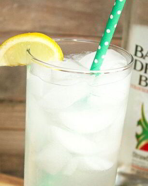 Коктейль Спрайт-ром