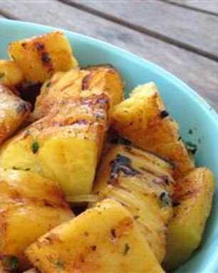 Ананас-гриль с текилой