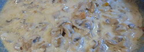 грибное соте с вином и горгонзолой. Шаг 7