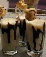 Алкогольный молочно-банановый коктейль Бананарама