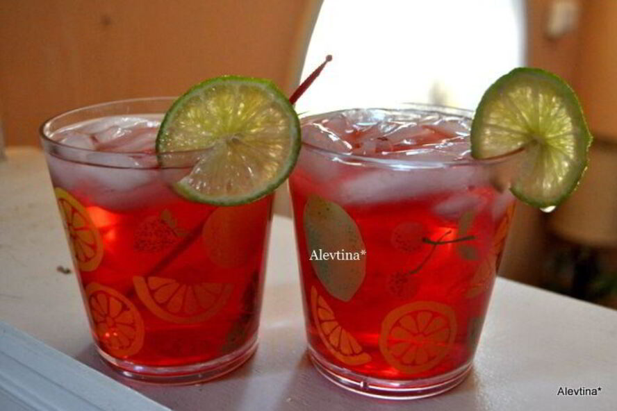 Рецепт клюквенно-малинового коктейль