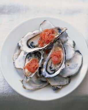 Коктейль bloody mary с устрицами