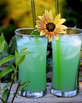 Коктейль с Кюрасао ликером