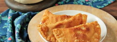 вкусное хрустящее тесто для чебуреков с водкой. Шаг 15