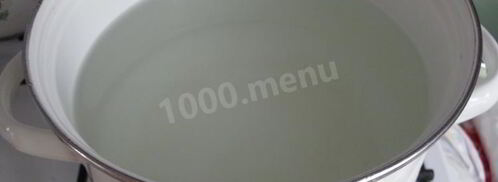 домашний простой окрошечный квас с изюмом. Шаг 4