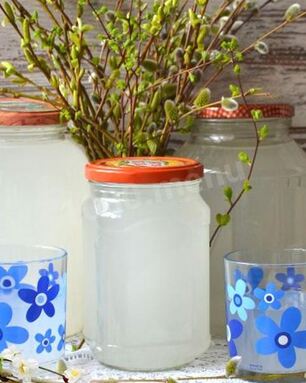 Квас из березового сока с хлебом