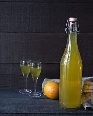 Апельсиновый ликер Куантро