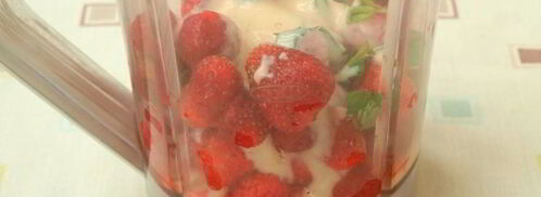 клубничный ликер со сгущенкой. Шаг 3