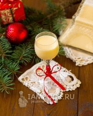 Яичный ликер