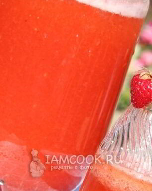 Клубничный лимонад