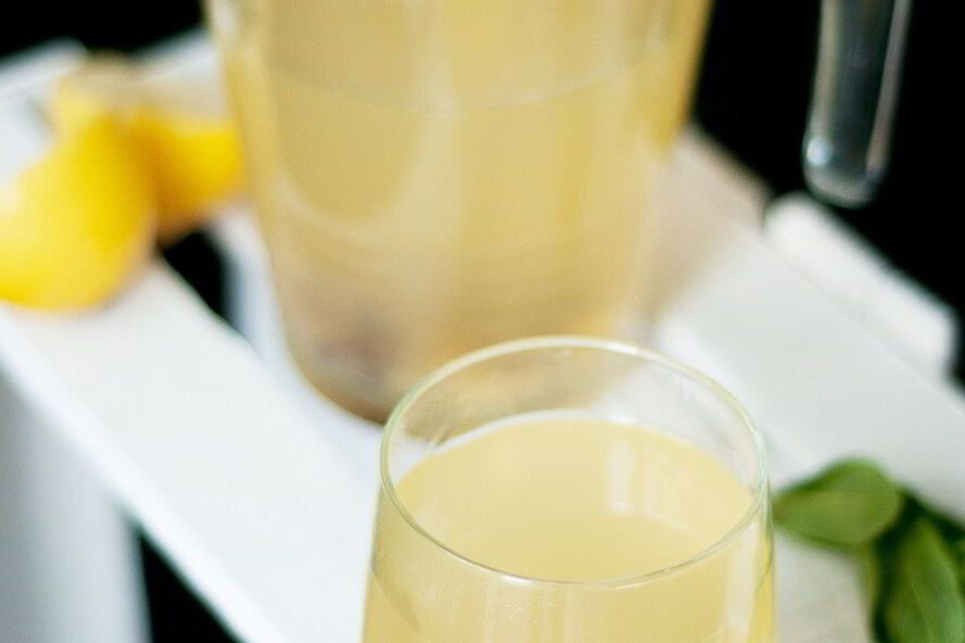 Рецепт лимонада с имбирем и медом