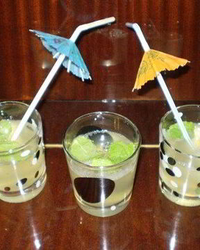 Лимонад с мятой и содовой