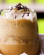 Кофейно-молочный коктейль с шоколадом