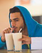 Молочно-яичный коктейль Эгг ног