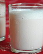 Молочный коктейль с сиропом