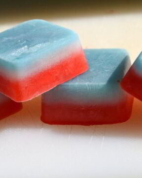 Цветной лед для молочных коктейлей