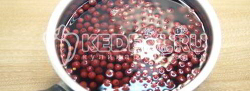 брусничный морс с мятой. Шаг 3