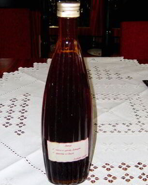 Домашняя вишневая наливка