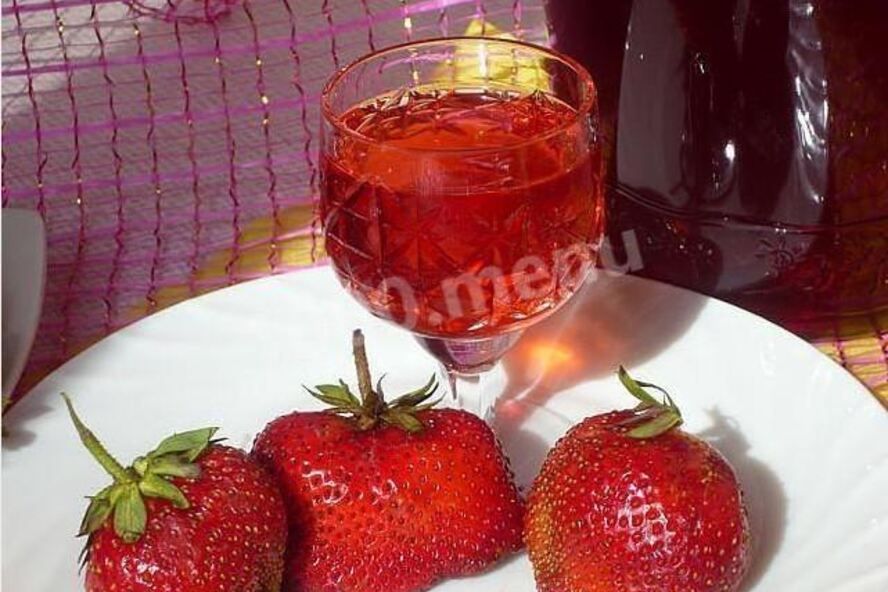 Рецепт клубничной наливки
