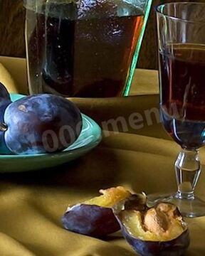 Наливка сливовая на водке