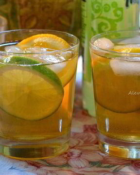 Ванильная белая сангрия