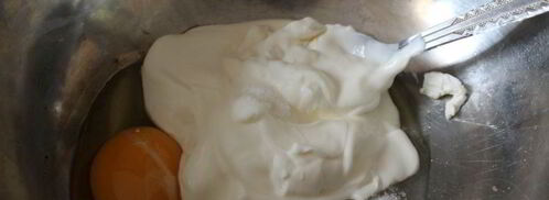 сладкие блинчики на сметане и сывороточном коктейле мажитэльк завтраку. Шаг 3