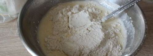 сладкие блинчики на сметане и сывороточном коктейле мажитэльк завтраку. Шаг 5