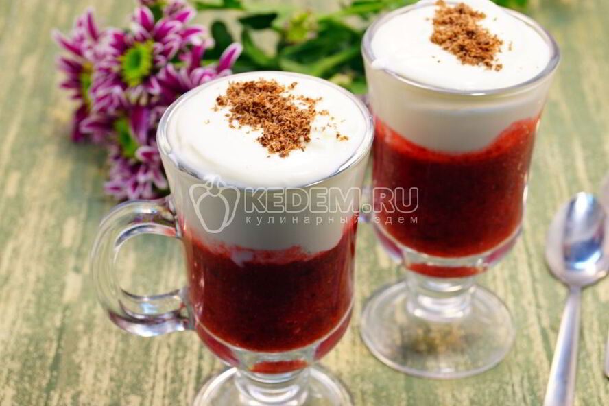 Рецепт брусничного смузи со сливками