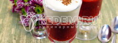 брусничный смузи со сливками. Шаг 8