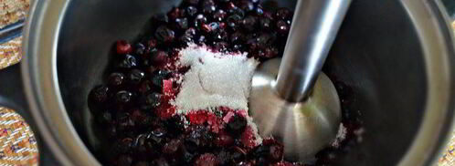 смузи из черной смородины, овсяных хлопьев и киноа. Шаг 4