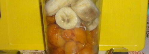 смузи с абрикосами, бананом и мацони. Шаг 4